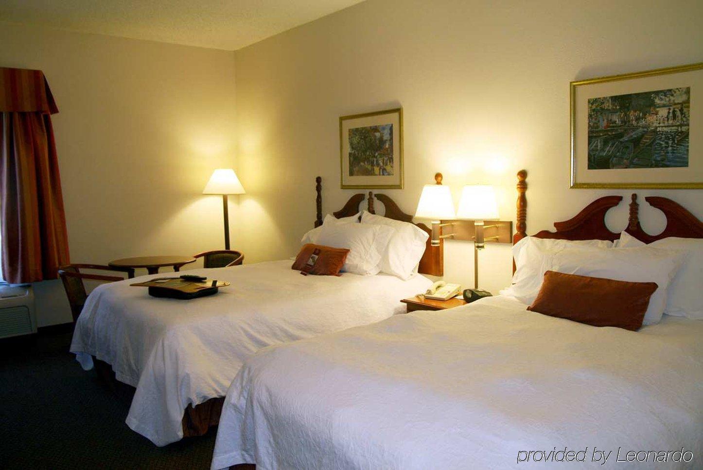 Hampton Inn El Dorado Room photo